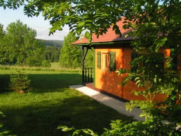 Camping-Chalets La Faviere Lac des Rouges Truites Exterior foto
