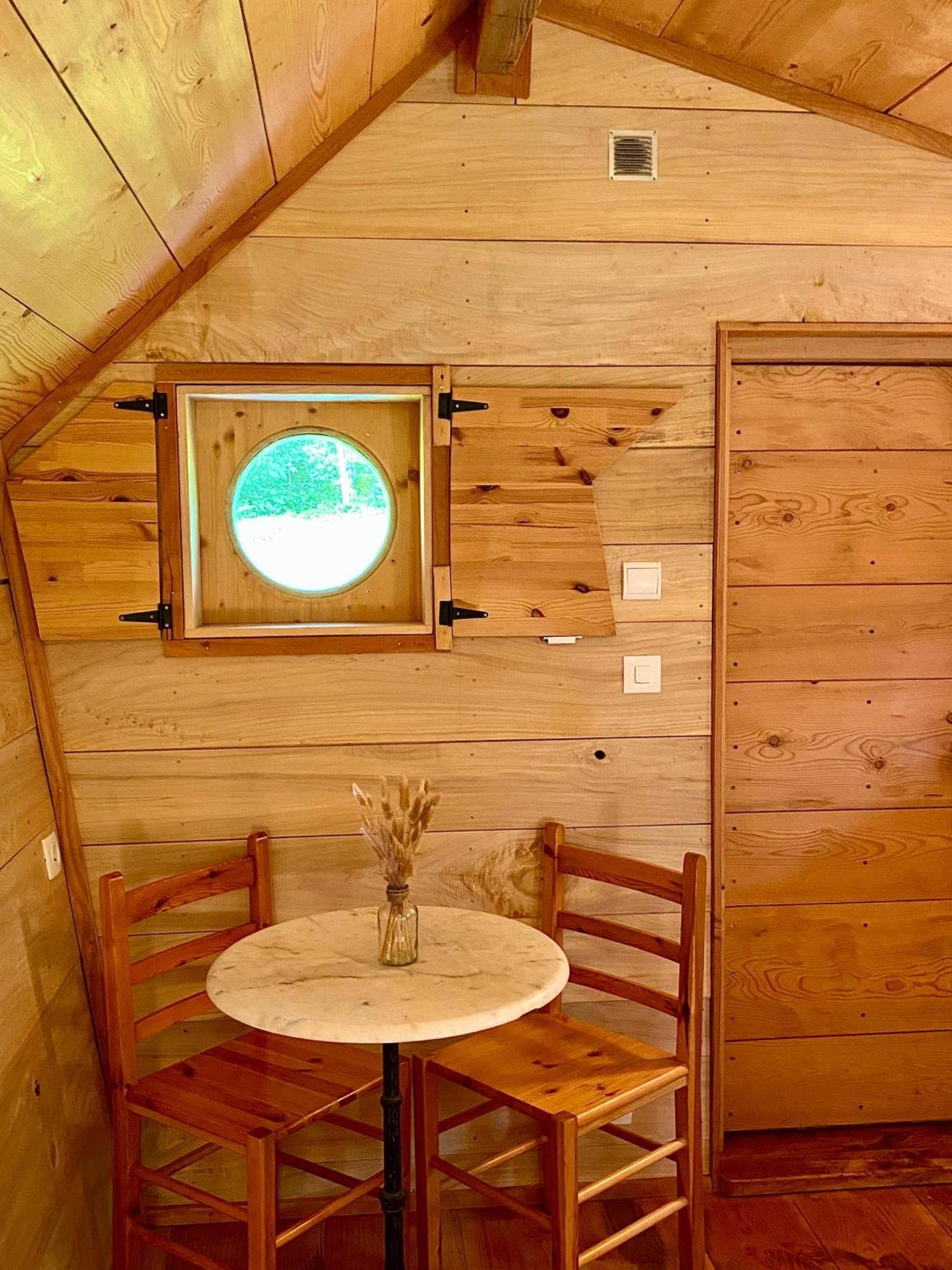 Camping-Chalets La Faviere Lac des Rouges Truites Exterior foto